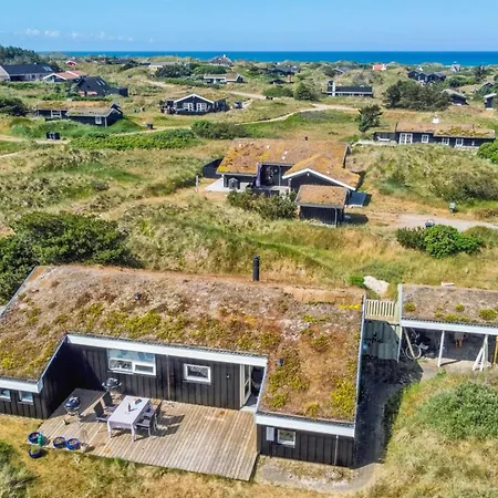 Vakantiehuis Hrefna - 500m From The Sea By Interhome